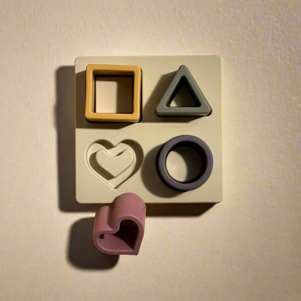 shapes puzzle multi color