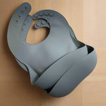 Silicone bib in slate